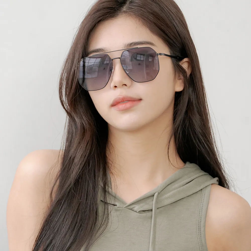 【ALEGANT】玩酷時尚兒童專用輕量矽膠彈性太陽眼鏡/UV400窄框偏光墨鏡 歷史價格詳細信息