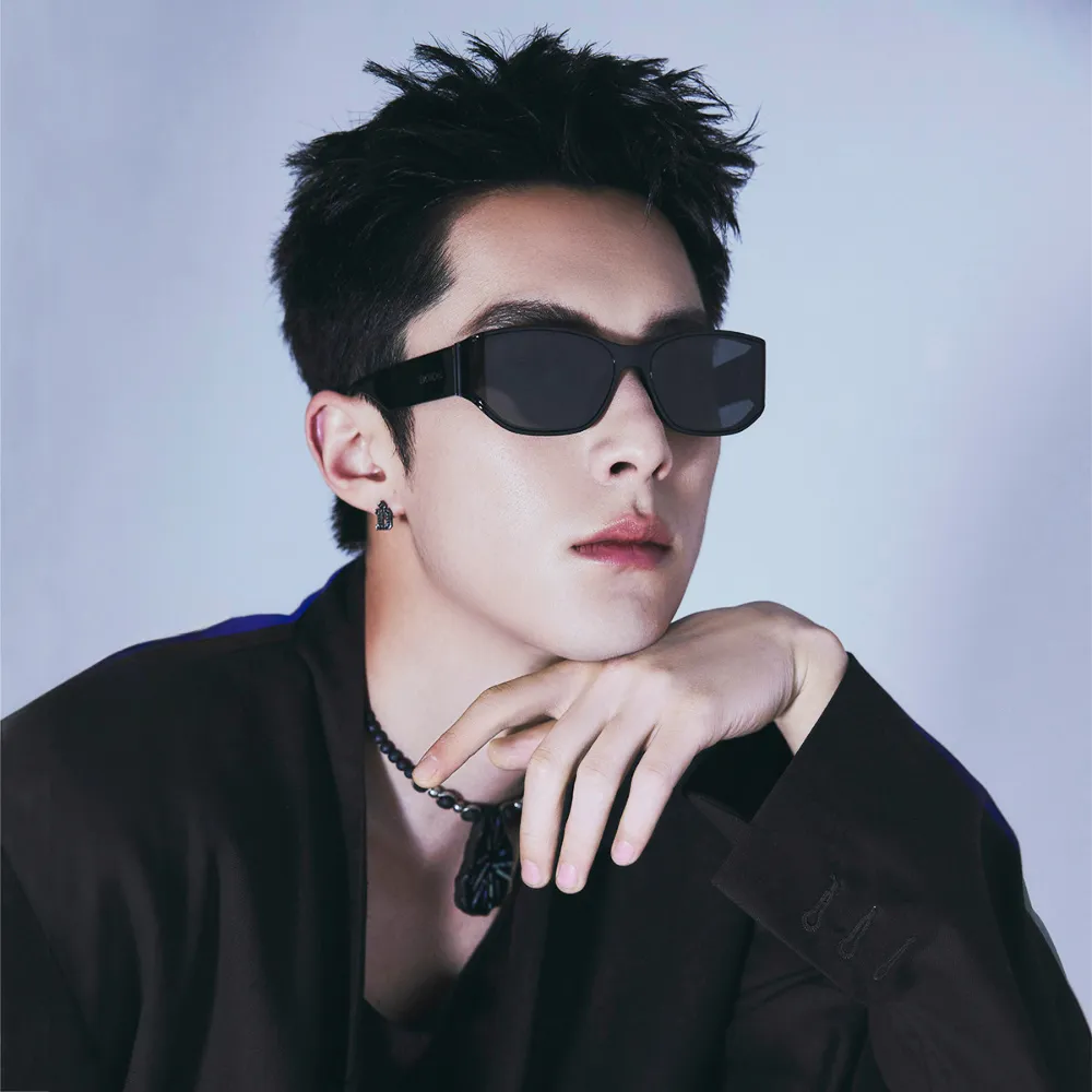 暴龍 BOLON 王俊凱同款 BL-BL8055-B91 經典時尚方框墨鏡 淺藍 歷史價格詳細信息