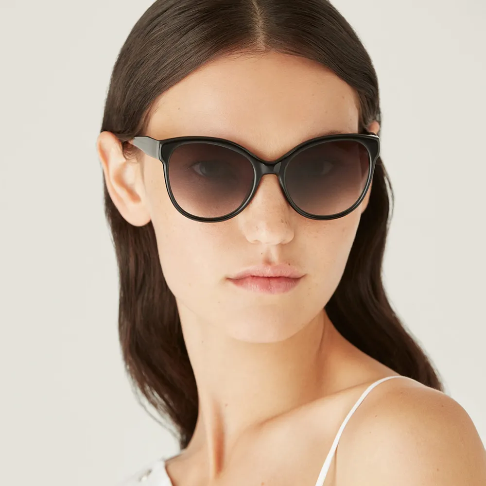 【GIGI Studios】B&W限量版-復古幾何方框光學眼鏡(黑 - ILLUSION-6880/9) 歷史價格詳細信息