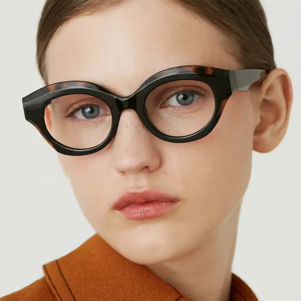 【GIGI Studios】B&W限量版-復古幾何方框光學眼鏡(黑 - ILLUSION-6880/9) 歷史價格詳細信息