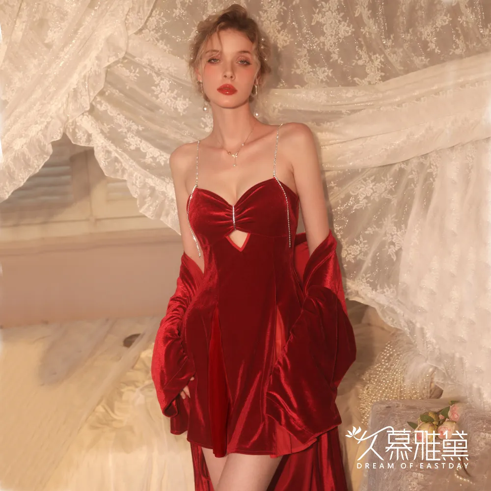 久慕雅黛 浪漫蕾絲透紗長裙睡衣。黑色 歷史價格詳細信息