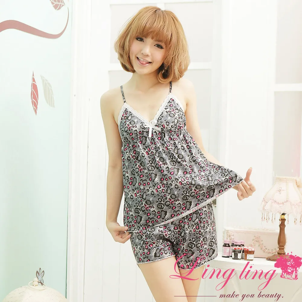 lingling A1372簡約時尚-塗鴉GREEN印字T恤(百搭灰) 歷史價格詳細信息