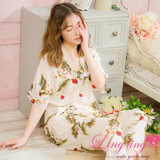 lingling A4074全尺碼-童趣繽紛滿版西瓜塗鴉棉質短袖連身裙睡衣(童趣藍) 歷史價格詳細信息