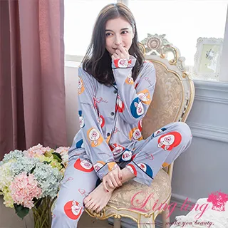 lingling A4317全尺碼-療癒系荷包蛋裙襬小開衩長袖連身裙睡衣(輕透淺藍) 歷史價格詳細信息