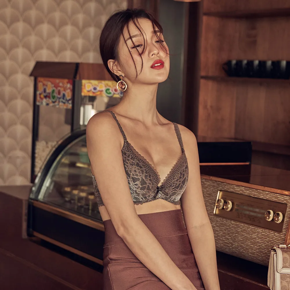 瑪登瑪朵 無限包覆內衣  D-F罩杯(靚茶粉) 歷史價格詳細信息