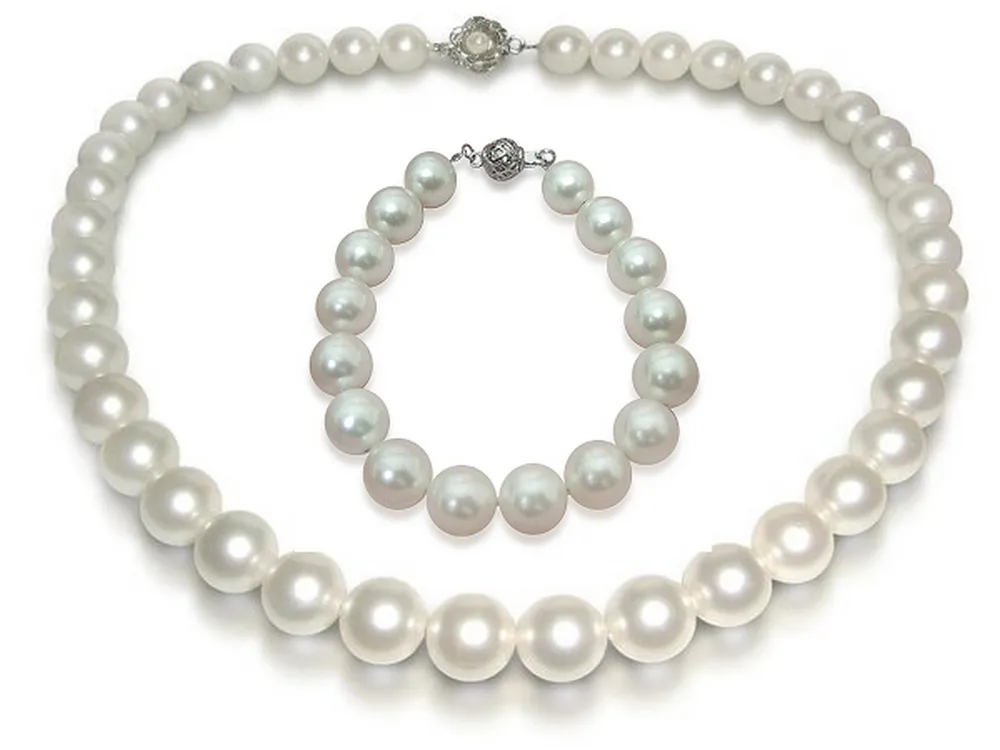 【小樂珠寶】南洋深海貝珍珠套組＊10mm白色 歷史價格詳細信息