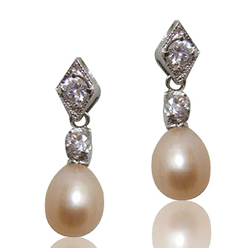 【小樂珠寶】天然珍珠耳環＊蘋果美鑽款 歷史價格詳細信息