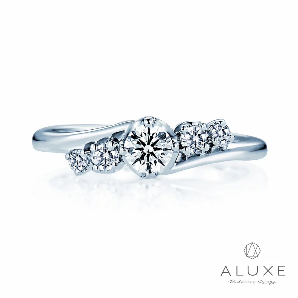 A Diamond 亞立詩鑽石 Star系列 0.30克拉 鑽石耳環 歷史價格詳細信息