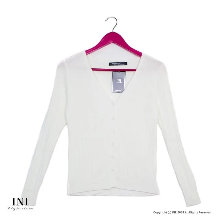 【INI】舒適自在、拼接牛仔棉布雙口袋抽繩長版上衣．白色 歷史價格詳細信息