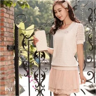 【INI】甜美氣息、可愛穿搭印花舒適上衣．水藍色 歷史價格詳細信息