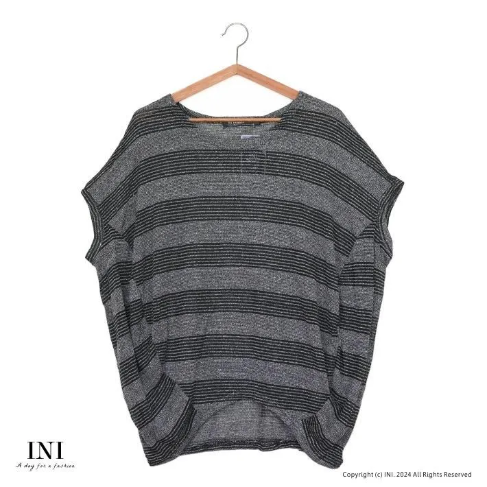 【INI】寬鬆好感、有型印花寬版連袖上衣．黑色 歷史價格詳細信息