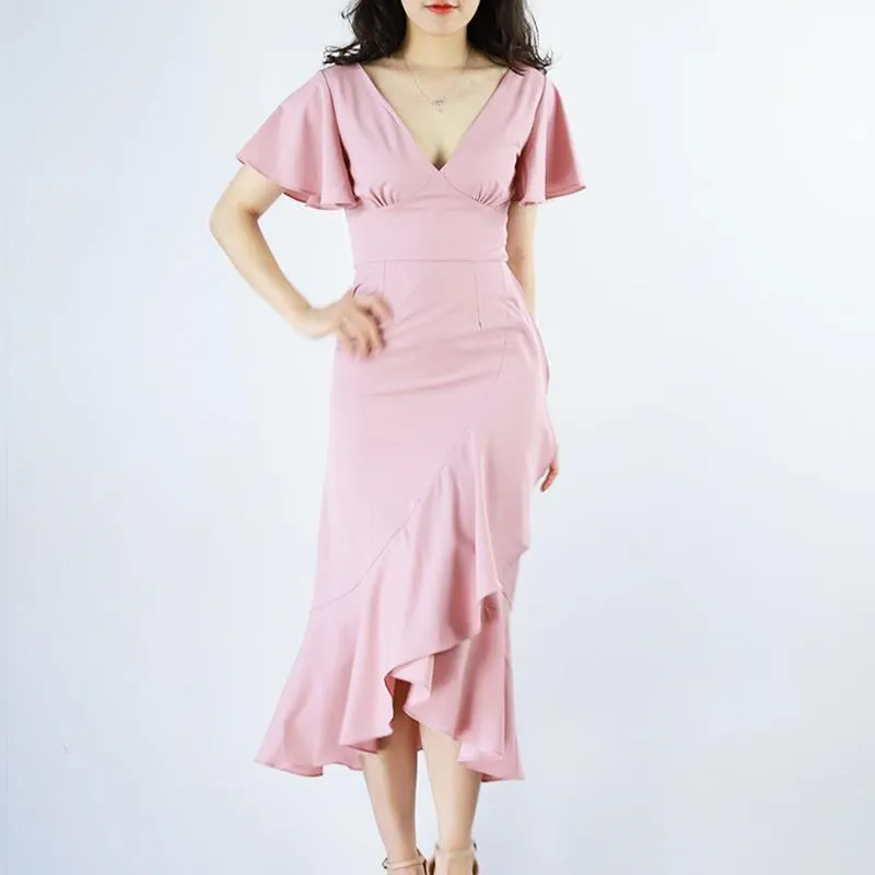 《D'Fina 時尚女裝》 法式名媛風甜美點點波網紗荷葉邊拼接吊帶牛仔洋裝 歷史價格詳細信息