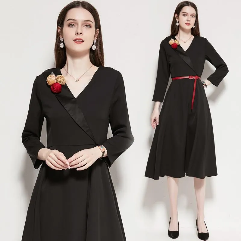 《D'Fina 時尚女裝》 收腰方領泡泡袖法式短袖名媛氣質復古裙子洋裝 歷史價格詳細信息