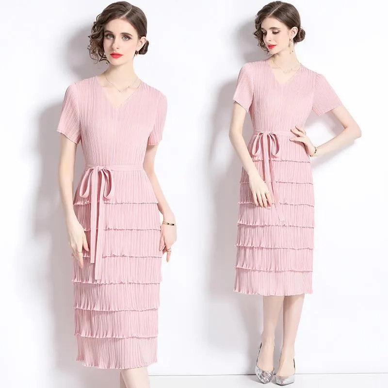 《D'Fina 時尚女裝》 皺褶素色斜領撞色洋裝寬鬆顯瘦裙子 歷史價格詳細信息