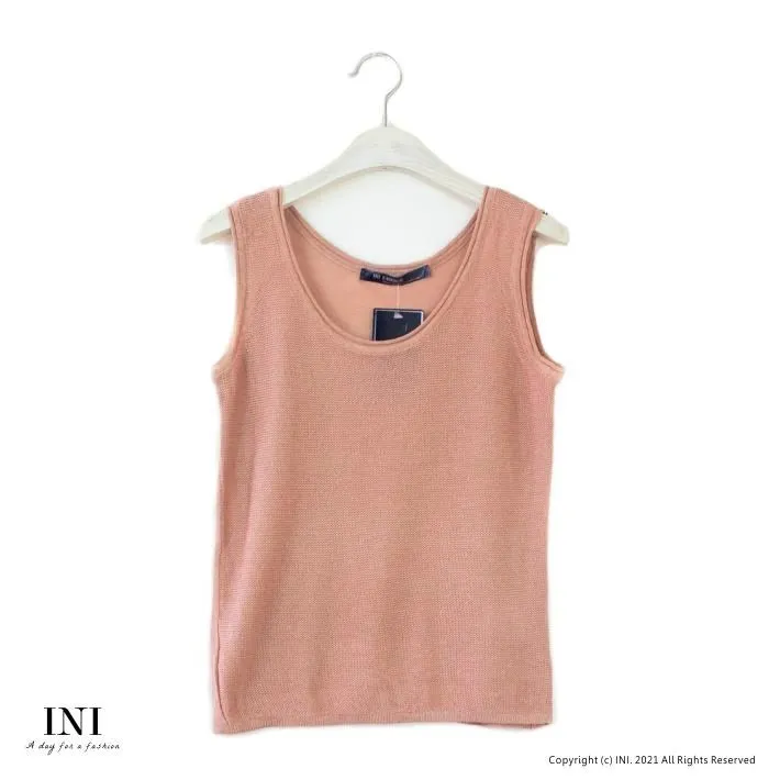 【INI】風格寬版、彈力韓版舒適面料波點上衣．白色 歷史價格詳細信息