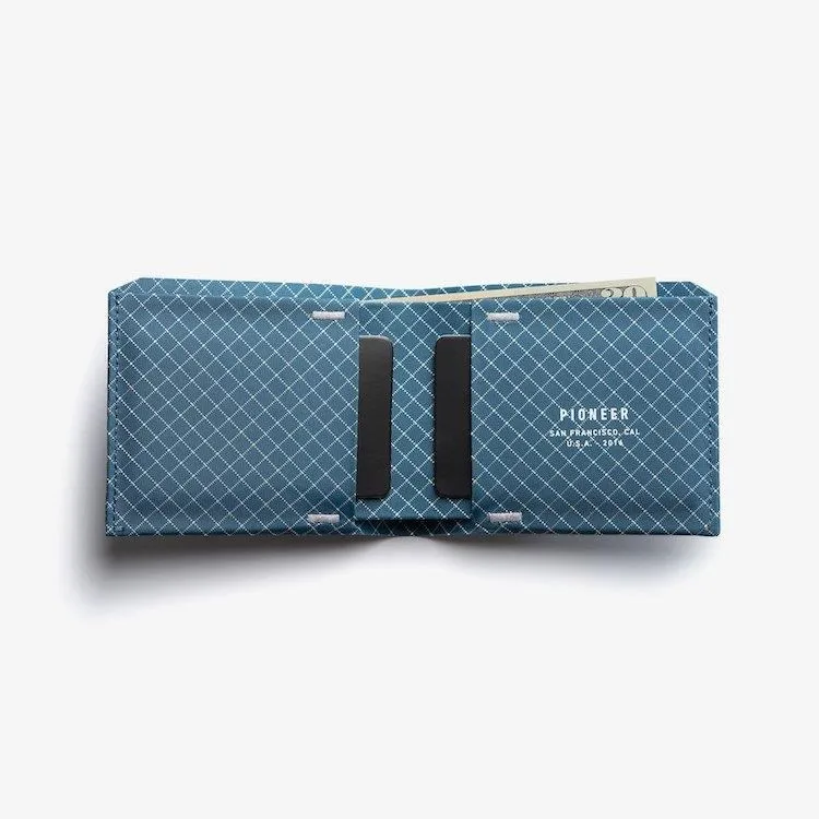 Carry the One【禮筑外文書店】[5折] 歷史價格詳細信息