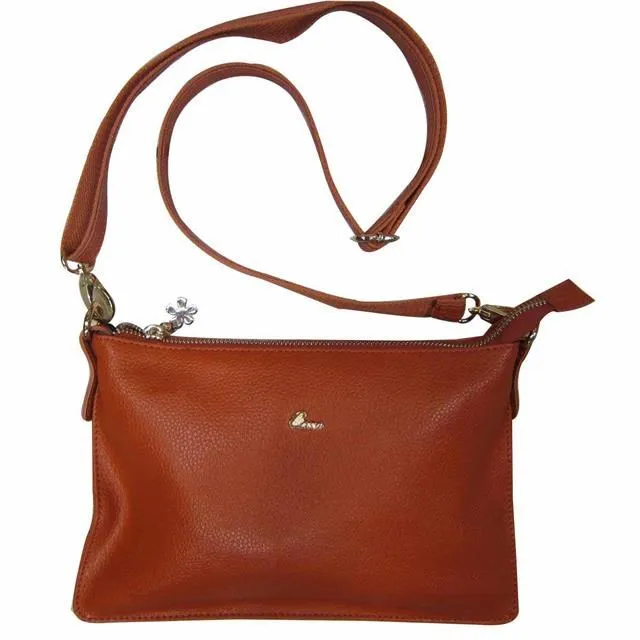 COSA 肩側包輕巧容量進口專櫃軟皮革三層主袋100%進口牛皮革包 歷史價格詳細信息