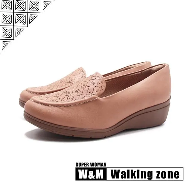 WALKING ZONE SUPER WOMAN系列 壓花樂福休閒鞋 女鞋－黑 歷史價格詳細信息
