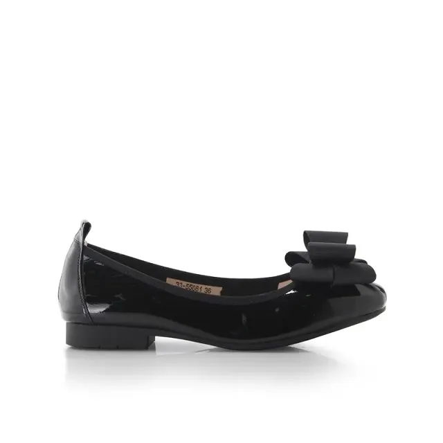 Keeley Ann 牛皮V口剪裁後拉鍊包鞋(1850081) 歷史價格詳細信息