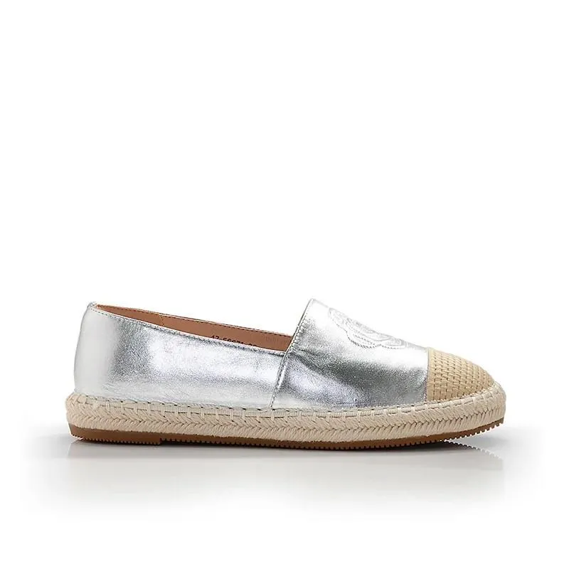 Keeley Ann 花卉撞色全真皮平底休閒鞋(0768222) 歷史價格詳細信息