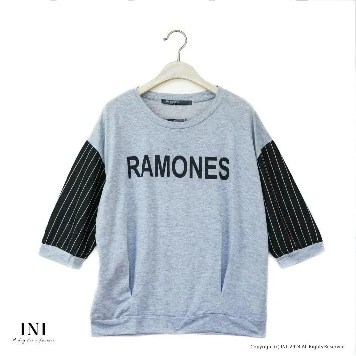 【INI】柔軟質感、設計感紋路針織上衣．梅紅色 歷史價格詳細信息