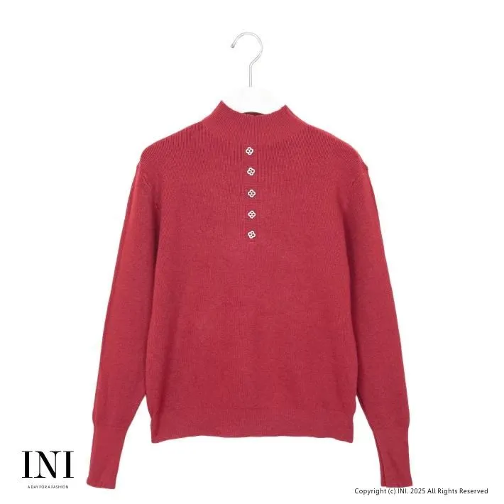 【INI】柔軟質感、設計感紋路針織上衣．梅紅色 歷史價格詳細信息