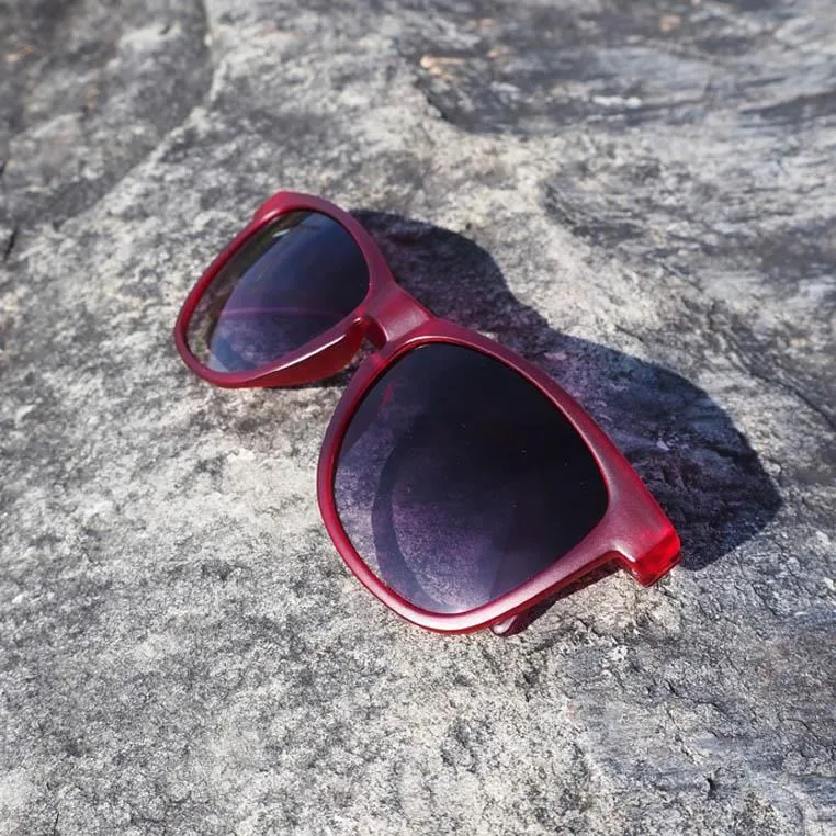 2is DeliD 太陽眼鏡 百搭基本框│紅色霧面框│漸層黑色鏡片│UV400 歷史價格詳細信息