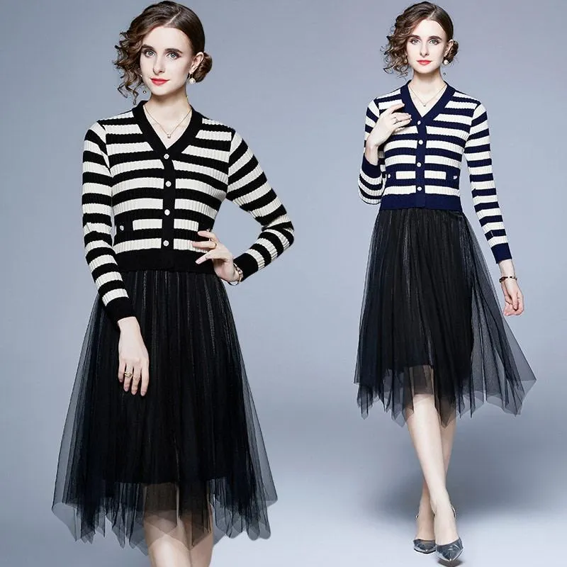 女童歐美風條紋連帽套裝 女童套裝 中小童套裝【蘋果小舖】(RE) 1910 A7 歷史價格詳細信息