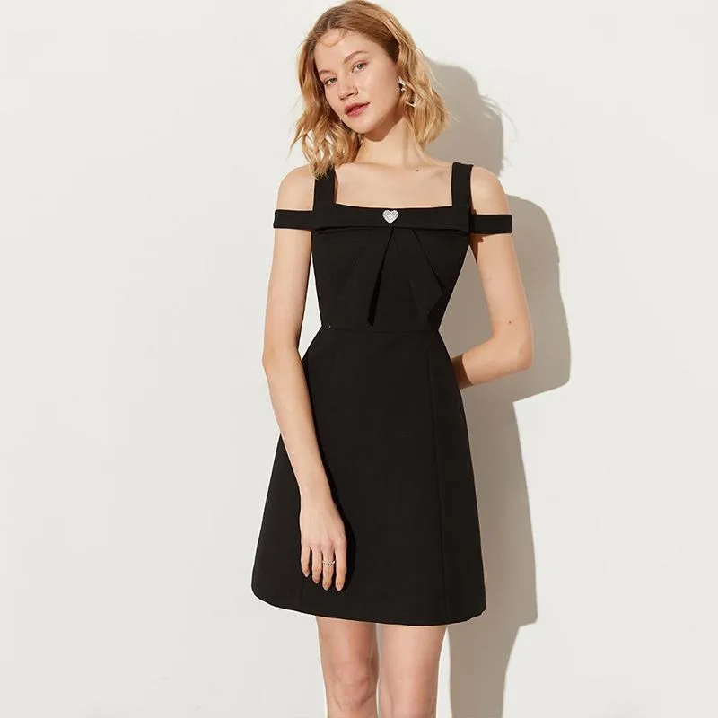 方鑽愛心優雅細緻款 戒指【901028】 歷史價格詳細信息