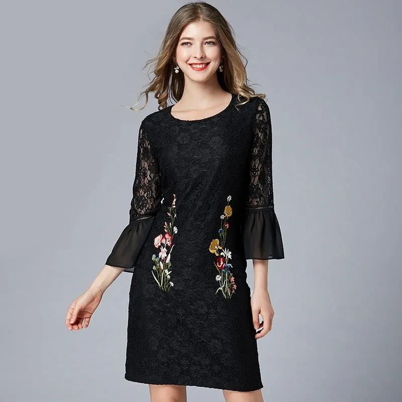 《D'Fina 時尚女裝》 大碼歐美復古風棉花糖女孩小清新蕾絲慵懶風洋裝 歷史價格詳細信息