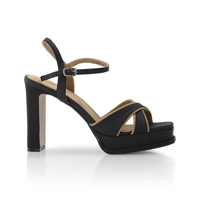 Keeley Ann 高貴典雅 唯美水鑽腳背帶全真皮中跟鞋(粉紅色8755672) 歷史價格詳細信息