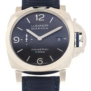 PANERAI 沛納海 Submersible PAM973 白鋼 深潛系列 42mm 全新品 歷史價格詳細信息
