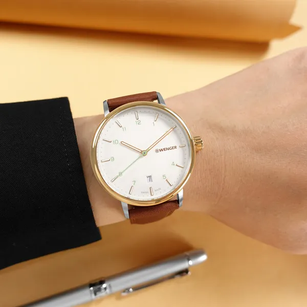 WENGER / 01.1441.136 / City Classic 都會時尚 羅馬刻度 日期 不鏽鋼手錶 銀色 42mm 歷史價格詳細信息