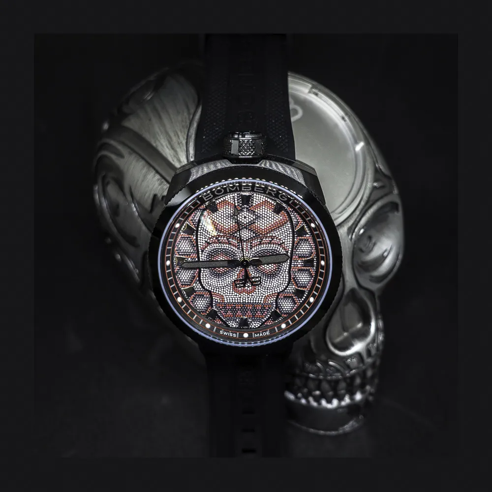 BOMBERG【炸彈錶】BOLT-68 系列 黑紅計時碼錶 歷史價格詳細信息