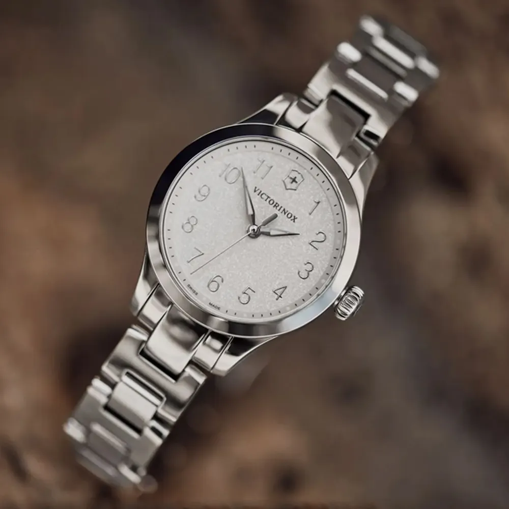 VICTORINOX瑞士維氏 Alliance 雋永石英套錶-銀x藍 40mm / VISA-241910.1 歷史價格詳細信息