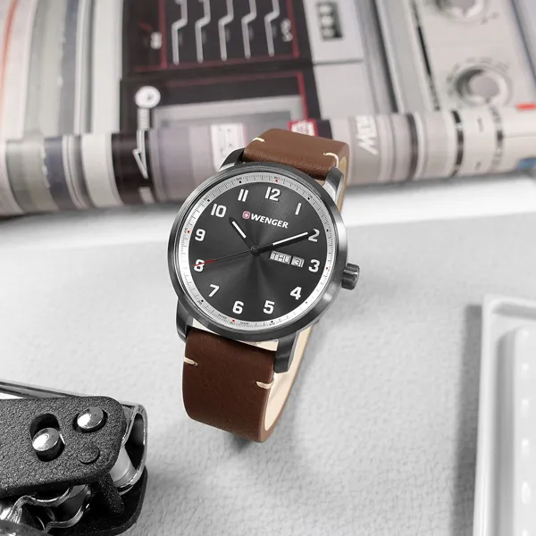 WENGER / 01.1441.136 / City Classic 都會時尚 羅馬刻度 日期 不鏽鋼手錶 銀色 42mm 歷史價格詳細信息