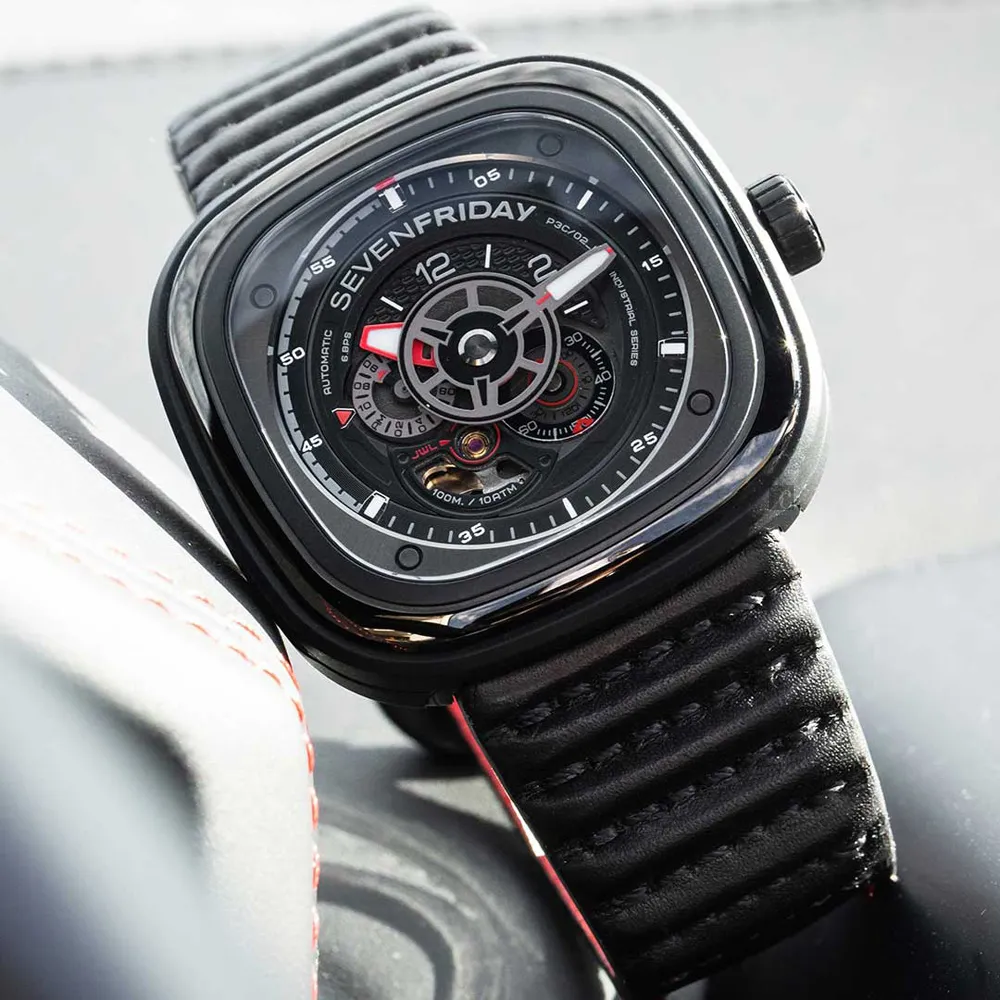 SEVENFRIDAY 賽車手III 自動上鍊機械錶 P3C-02 歷史價格詳細信息