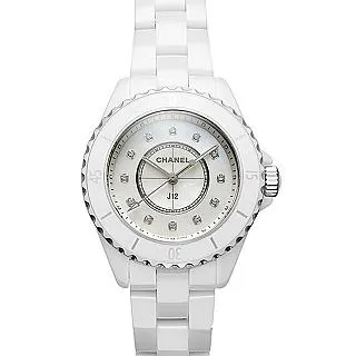 香奈兒Chanel寶石扣女士涼鞋，夾腳設計 配上金銀大C扣 彩色寶石做點綴 歷史價格詳細信息