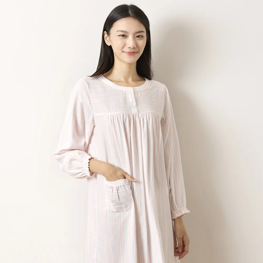 華歌爾睡衣-仕女系列 M-LL針織印花無開襟洋裝(暗夜藍)-LWZ37641EU 歷史價格詳細信息