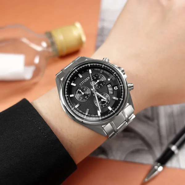 金屬鈦金 防水自黏壁紙 3D立體仿金屬光澤 歷史價格詳細信息