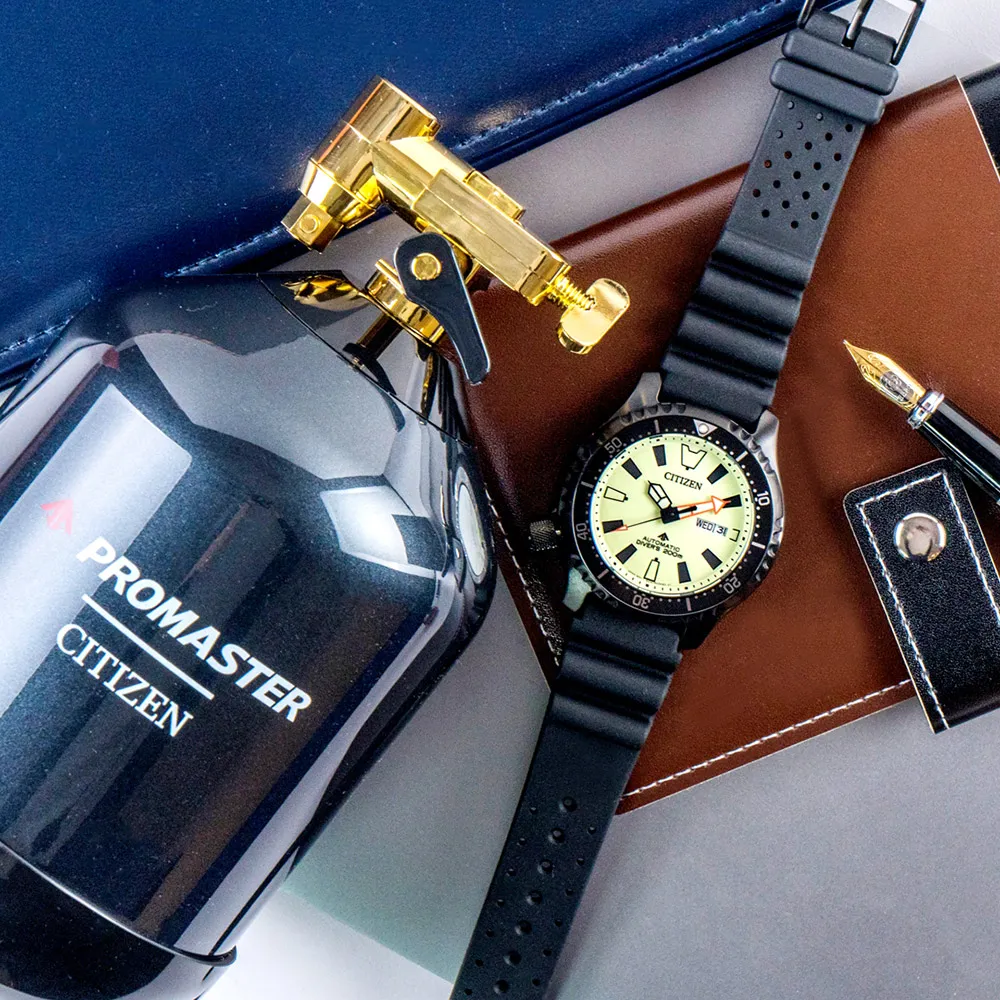 CITIZEN 星辰 亞洲限定自信潮流光動能三眼競速計時男錶-黑x咖啡/44mm(CA4505-12E) 歷史價格詳細信息