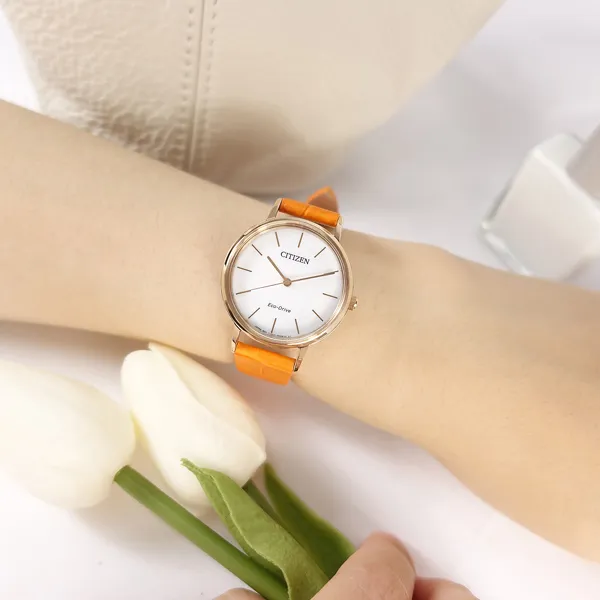 CITIZEN / EM0577-28A / 光動能 簡約優雅 日本機芯 壓紋真皮手錶 白x玫瑰金框x橘 30mm 價格比較,價格查詢,歷史價格詳細信息