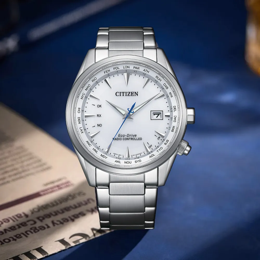 CITIZEN 星辰 Eco-Drive 光電時尚石英錶(FE6017-85E)33mm黑X金 歷史價格詳細信息