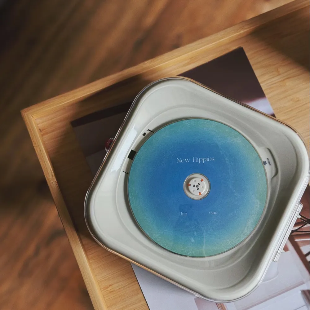 高音質/便攜式/自帶喇叭/雙向藍芽/CD播放器/CD機/三色可選/保固一年/R200 歷史價格詳細信息