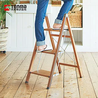 【日本天馬】木紋家用便攜式鋁合金三層折疊梯-棕色 歷史價格詳細信息