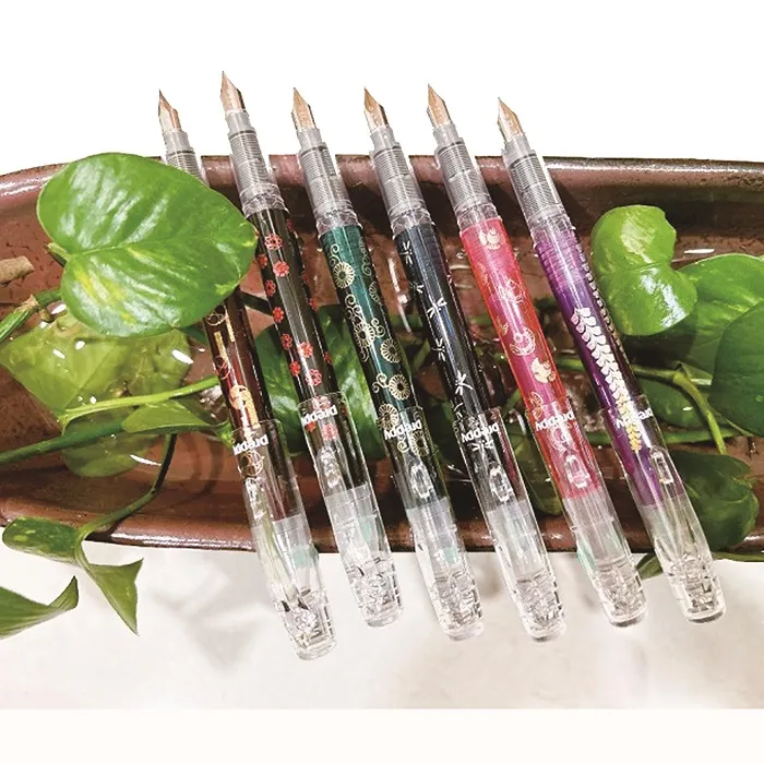 2023.03新版 PAUL & JOE 糖瓷無瑕防曬粉餅盒(內附粉餅刷)  ❤雪兒美妝❤ 蜜餅刷 粉底刷 歷史價格詳細信息