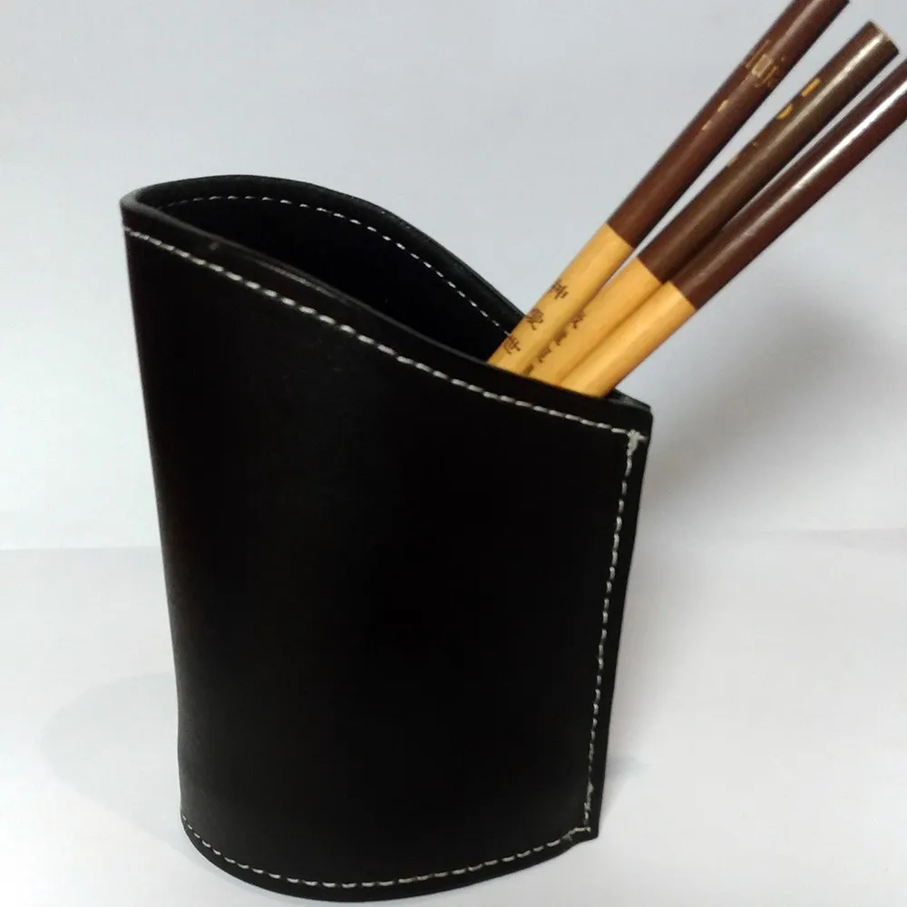 Artkina 皮革單筆套-咖啡 歷史價格詳細信息