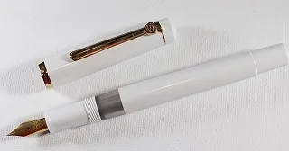 Scrikss Classic 419 活塞鋼筆 米色 (土耳其製) 歷史價格詳細信息