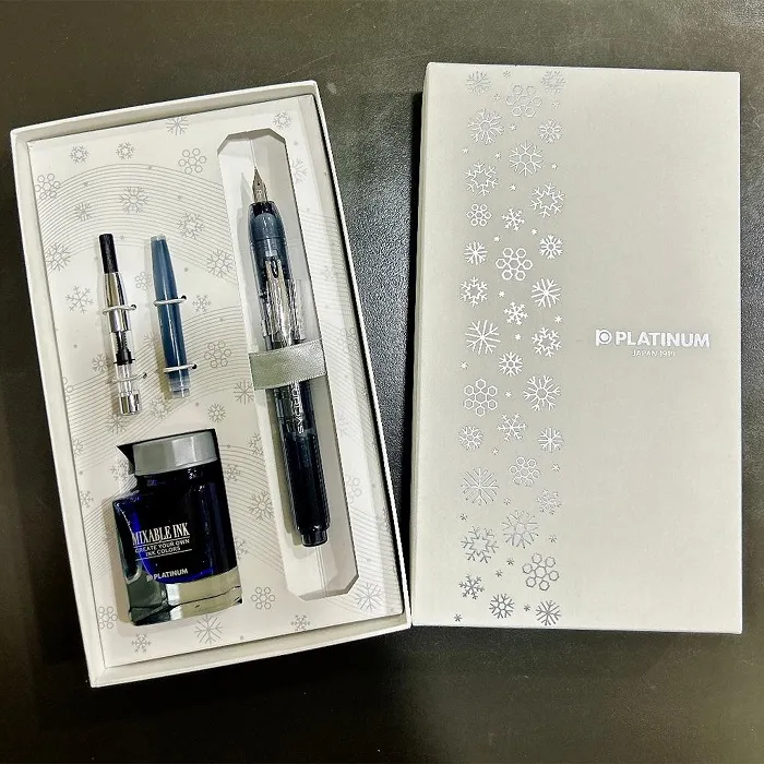 黑色伸縮鋼絲繩易拉扣 證件扣 伸縮證件扣 識別證 伸縮夾 伸縮扣 鑰匙扣 證件夾 高彈力拉線器-欣鑫百貨 歷史價格詳細信息