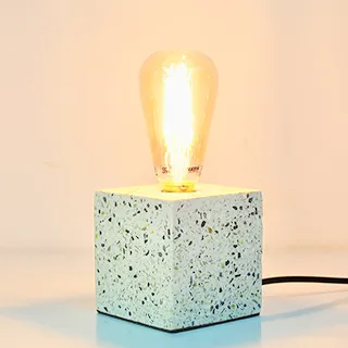 DeLife 台灣製- 錫製復古桃心型投影檯燈- 曜石黑色 歷史價格詳細信息